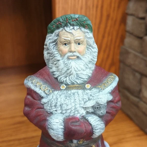 Ceramic Santa Lion and Lamb - Picture 3 of 4